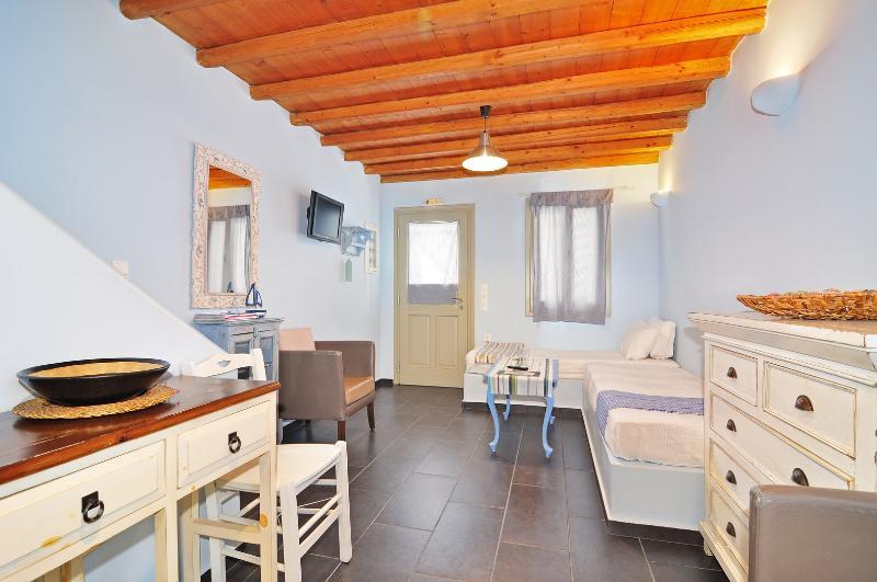 Aliktypo Apartment Livadi (Serifos)
